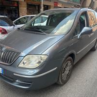 Lancia Phedra 2.2 jtd 170 cv automatica 2010