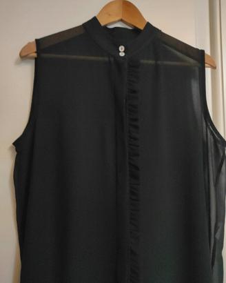 Blusa smanicata trasparente 