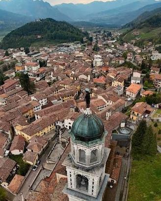 350eu monolocale Clusone BG posto auto e terrazzo