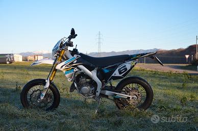 Suzuki Valenti SM 50 - 2015