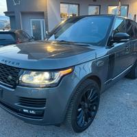 Land Rover Range 4.4 SDV8 Vogue