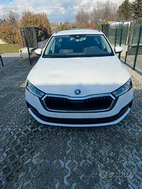 Skoda Octavia 1.4TSI Phev 204cv