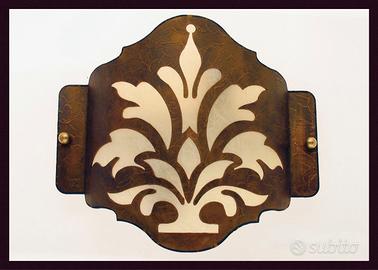 Applique Murale a Sbalzo in Ferro Battuto