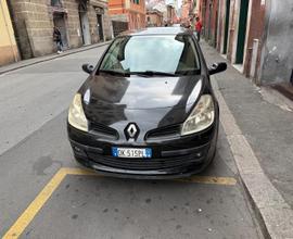 Renault Clio 1.2 16V 5 porte Le Iene