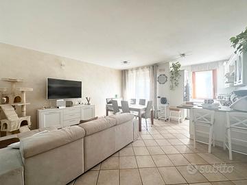 Appartamento con 3 Camere - Rif. A/929