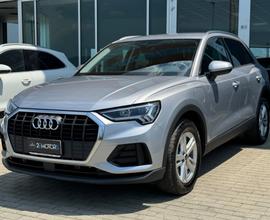 Audi Q3 45 1.4 tfsi e Business s-tronic