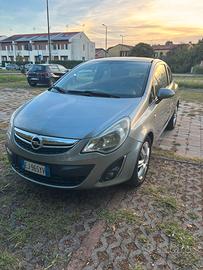 Opel Corsa 2012 GPL