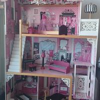 Casa delle bambole