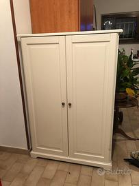 Mobiletto bianco in legno Ikea
