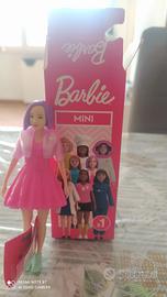 Mini Barbie 