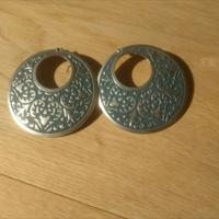 Orecchini cerchio colore argento e verde acqua