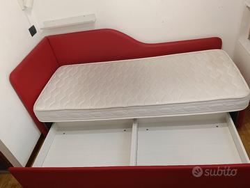 letto con cassettone