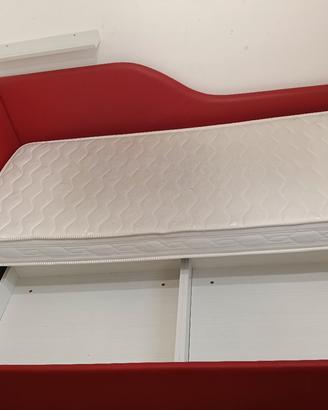 letto con cassettone