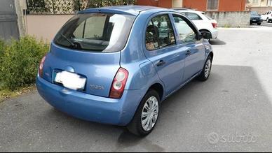 Nissan Micra 1.0 benzina