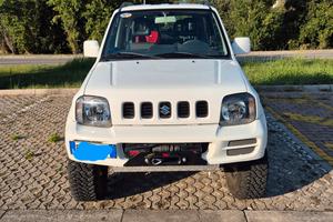 Suzuki Jimny 1.3 pronto per fuoristrada
