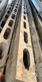 Colonne in cemento per vigneto