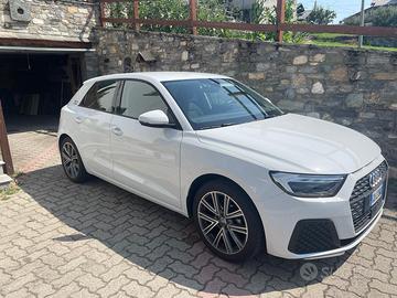AUDI A 1