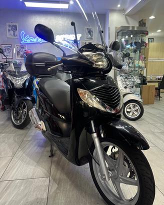 Honda SH 150 stato garanzia 1 anno tagliandato