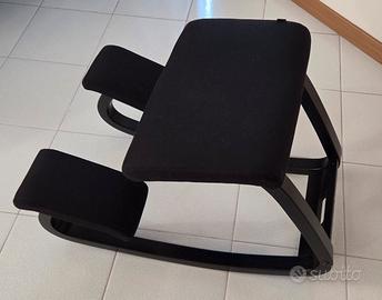 Sedia ergonomica Varier Variable legno nera