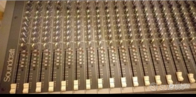 Mixer soundcraft Spirit live 4