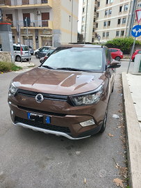 Ssangyong tivoli 1600 d automatica