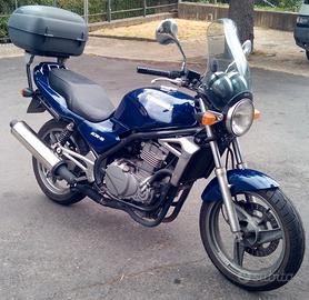 Kawasaki ER5 Anno 12/1997 - 13.000 Km
