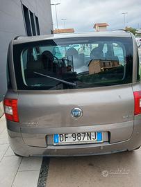 Multipla