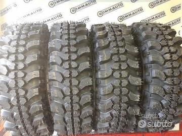 4 pneumatici nuovi 205 70 15 4x4 estreme Suzuki