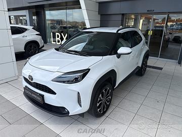 Toyota yaris cross 1.5h trend fwd 130cv e-cvt