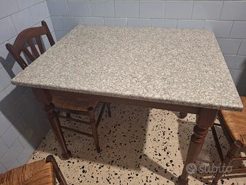 tavolo e sedie cucina