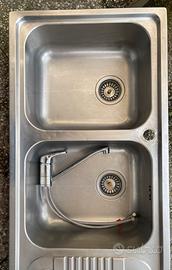 Lavandino più miscelatore