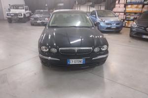 Jaguar X-Type 2.0 Diesel – 2005 | €7.000