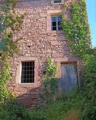 casa in trachite 
