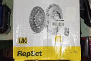 Kit frizione Luk 622333600 AUDI,SEAT,SKODA,VW