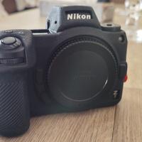 NIKON Z7 + 4 BATTERIE