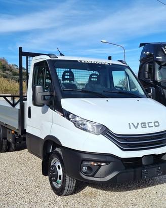 IVECO DAILY 35C18 E6 NUOVO CASSONE FISSO da 4,40