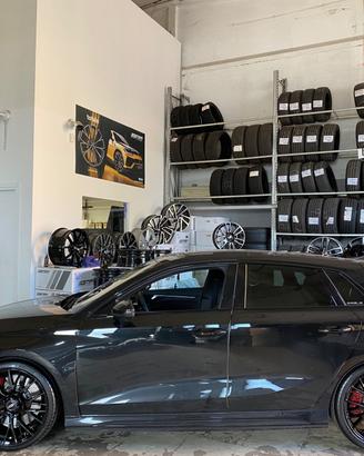 Cerchi NUOVI Audi RS3 raggio 19 cod.2849
