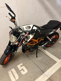 Ktm duke 390