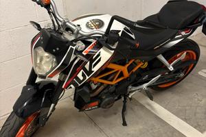 Ktm duke 390