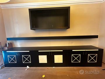 Mobili contenitori di pregio