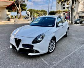 Alfa Romeo Giulietta 1.6 JTDm Automatica 120 CV
