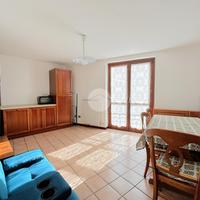 3 LOCALI A VEZZA D'OGLIO