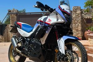 Honda Transalp 750