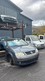 volkswagen turan anno 2004