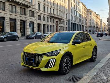 Peugeot 208 gt hybrid 