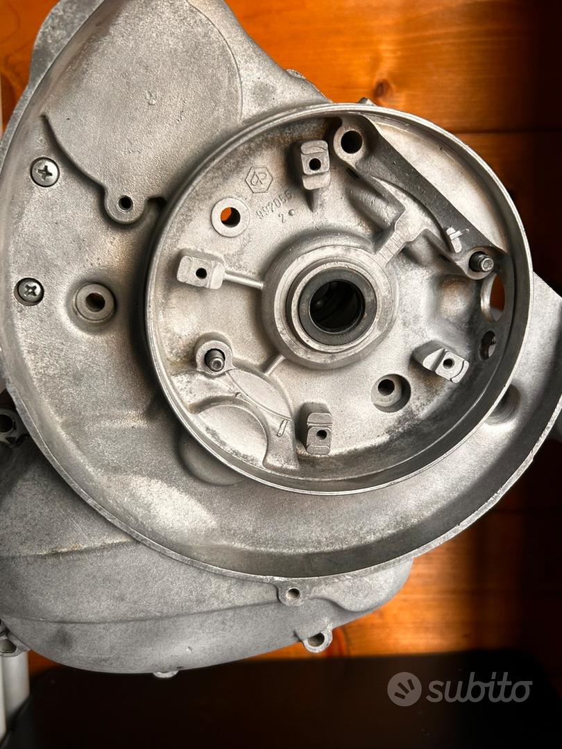 Carter vespa 50 v5x1m gemelli bifilo Accessori Moto In vendita a