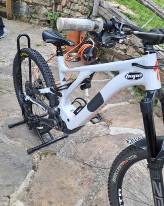 Specialized Turbo Kenevo 
