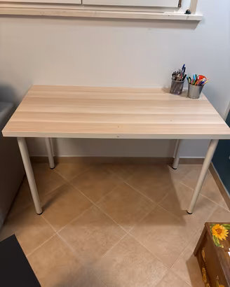Scrivania ikea