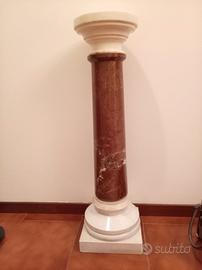 colonna in marmo