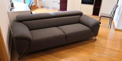 Divano 3 posti Nicoletti modello Tesla